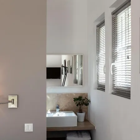 Bed & Breakfast D'hotes Le Mirail 3*